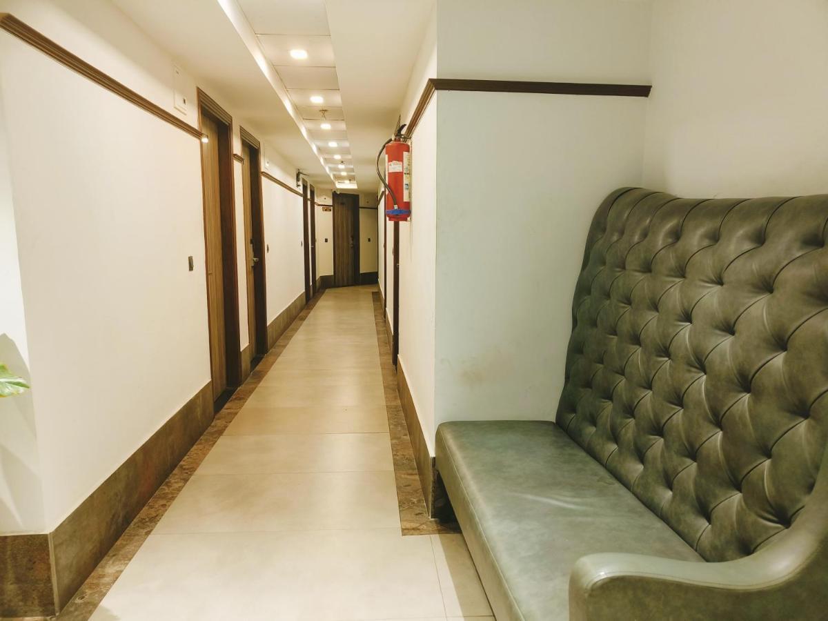 Aura Rooms Dehradun Bagian luar foto